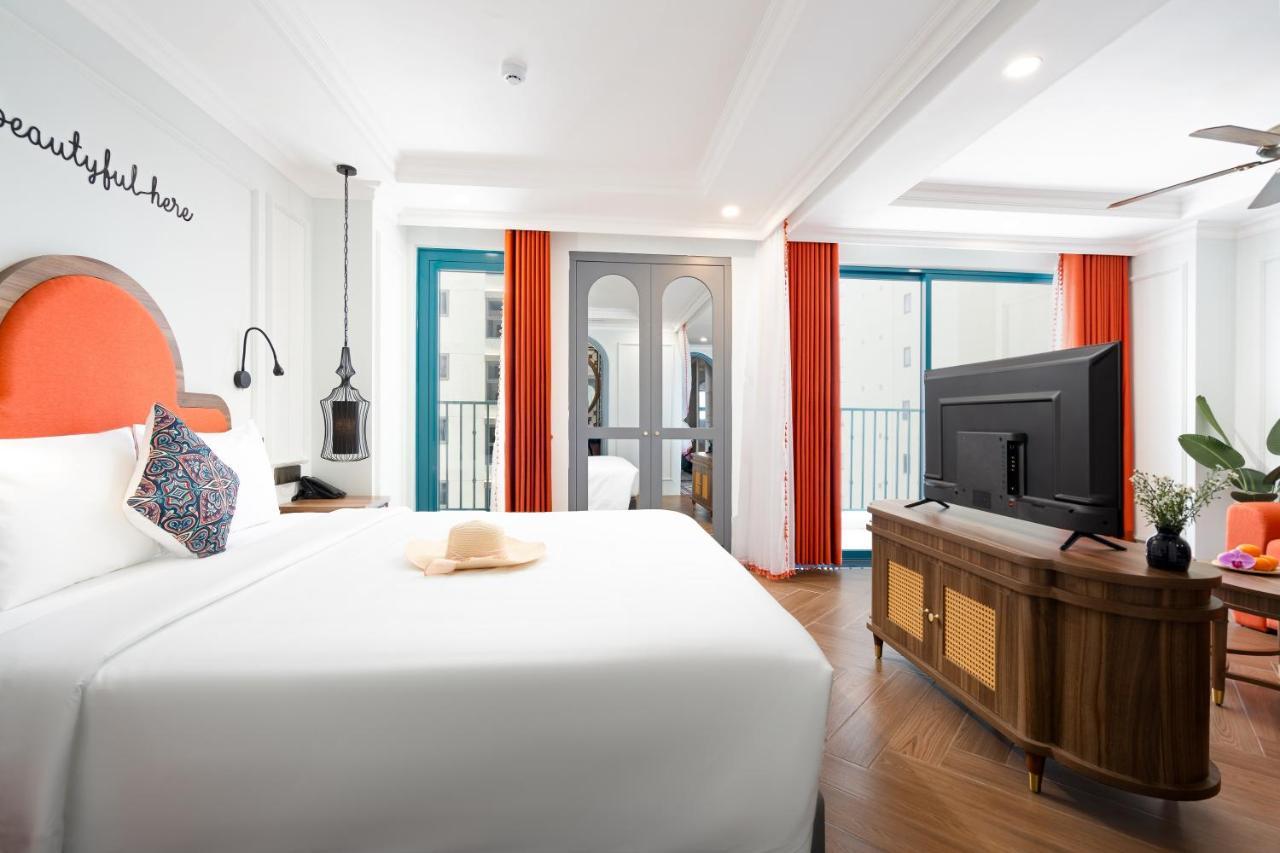 Pavillon Boutique Hotel & Apartment Nha Trang Exterior foto